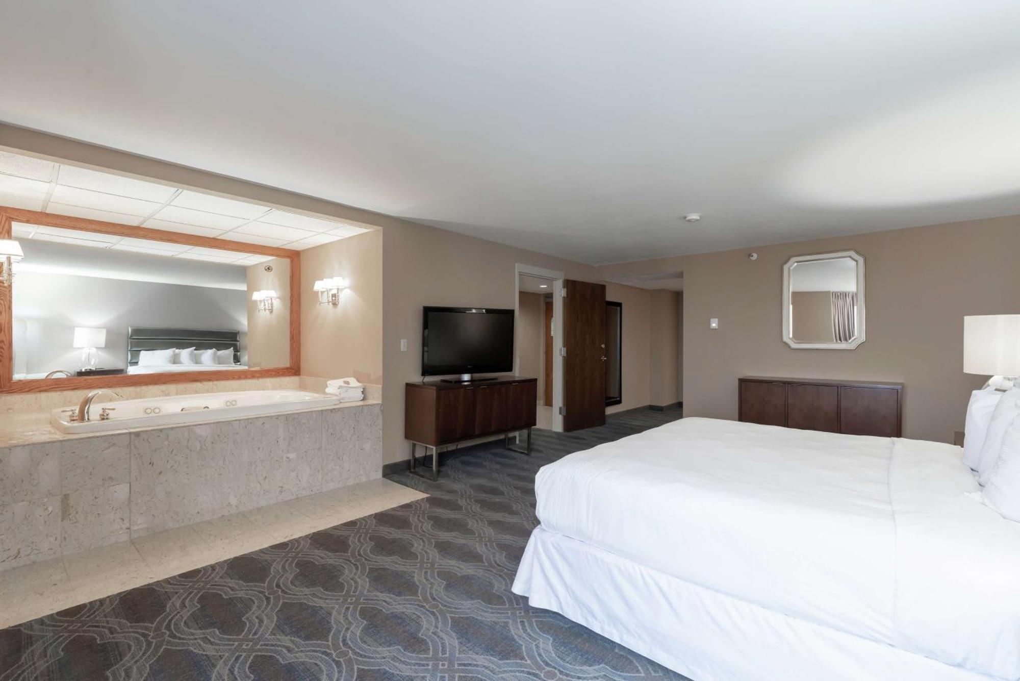 Doubletree By Hilton Bloomington Minneapolis South Екстериор снимка